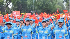 Công đoàn đại diện, chăm lo, bảo vệ quyền, lợi ích hợp pháp, chính đáng của đoàn viên, người lao động