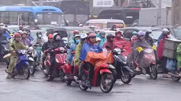 Giao thông ở các cửa ngõ Hà Nội ùn ứ cục bộ ngày đầu nghỉ lễ