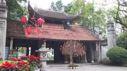 Chùa Thiên Quang rực rỡ sắc Xuân