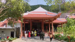 Chùa Am - Ngọa Vân: Điểm đến du lịch tâm linh nơi núi rừng hùng vĩ