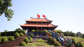 Tưởng niệm 99 liệt sĩ TNXP trên chiến trường biên giới Tây Nam