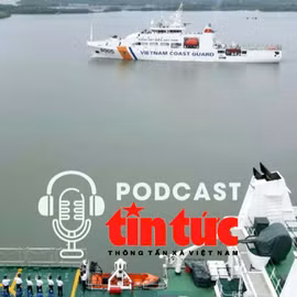 Lễ tiễn Tàu Cảnh sát biển 8005 cùng Đoàn công tác Cảnh sát biển Việt Nam lên đường đi thăm và làm việc tại Ấn Độ.