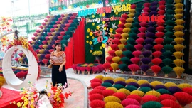 Giữ hồn Tết Việt tại các quán cà phê ở TP Hồ Chí Minh