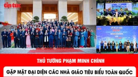 Thủ tướng Phạm Minh Chính gặp mặt đại diện các nhà giáo tiêu biểu toàn quốc
