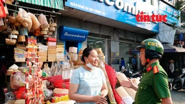 Ra quân tuyên truyền, xử lý vi phạm trật tự đô thị ở TP Hồ Chí Minh