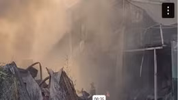 Huy động 14 xe cứu hỏa dập tắt đám cháy ở Bình Dương