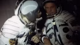 Những kỷ vật từng du hành vào không gian mang theo khát vọng Việt - Nga