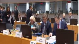 EU thống nhất lộ trình nới lỏng các lệnh trừng phạt đối với Syria