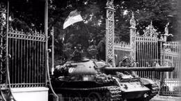 14/4/1975 phát lệnh mở Chiến dịch Hồ Chí Minh