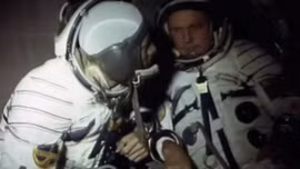 Những kỷ vật từng du hành vào không gian mang theo khát vọng Việt - Nga