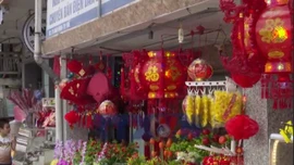 Sắc xuân ngập tràn phố cổ Bao Vinh