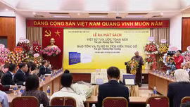 Gìn giữ ký ức lịch sử và di sản kiến trúc qua những trang sách