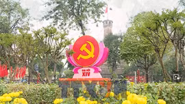 Hà Nội rực rỡ trước thềm Đại hội Đảng