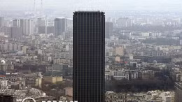 Tòa tháp chọc trời duy nhất của Paris nửa thế kỷ "chọc tức" người dân 