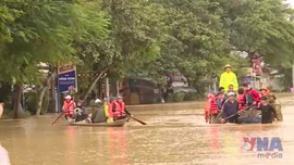 Bí thư Thành ủy Đà Nẵng đi kiểm tra vùng sạt lở, ngập lụt