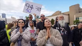 Người dân Israel chào đón các con tin trở về