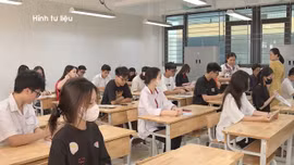 Thí sinh không được nộp bài thi trắc nghiệm trước khi hết giờ