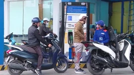 Biến động giá xăng dầu: Nhận diện và ứng phó