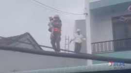 Di dời thêm nhiều người dân vùng lũ 