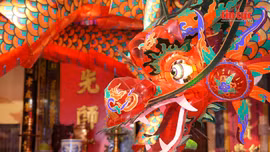 Độc đáo những chiếc lồng đèn 'thất truyền' hơn một thế kỷ được 'hồi sinh'