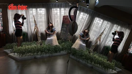 Trao niềm tin cho người từng tự ti qua những bức ảnh