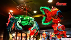 Không khí Trung thu xưa ngập tràn các quán cà phê tại TP Hồ Chí Minh