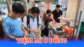 Tiệm mì gói 0 đồng - một góc Sài Gòn ấm lòng người xa xứ