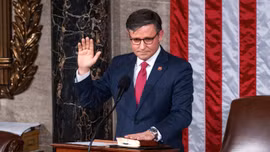 Mỹ chấm dứt hơn 3 tuần khủng hoảng chính trị