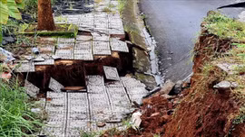 Sạt lở ven đường Hồ Chí Minh, đoạn qua tỉnh Đắk Nông