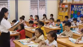 Không để học sinh tiểu học 'ngồi nhầm lớp'