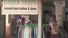 Quốc gia châu Phi tuyên chiến với quần áo secondhand