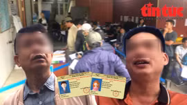 Bát nháo nạn 'cò' đổi bằng lái xe ở Hà Nội