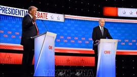 Tổng thống Biden và ông Trump tranh luận về xung đột ở Ukraine và NATO