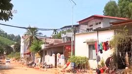 Yên Bái thiếu nước sạch cho người dân sau mưa lũ 