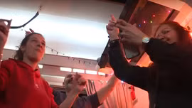 Cận cảnh con tàu 'tiệc tùng' tại Thổ Nhĩ Kỳ