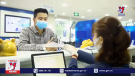 Lãi suất huy động đồng loạt giảm