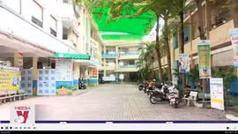 Năm học mới và nỗi lo phải đi học nhờ