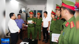 Khởi tố cán bộ liên quan đến đề án người Ơ Đu