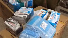 Bắt giữ một triệu chiếc khẩu trang không rõ nguồn gốc