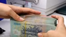 Thanh Hóa hoãn xét xử 5 cán bộ thanh tra nhận hối lộ