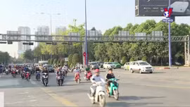 Phí đậu ô tô lề đường ở TP.HCM có thể tăng tới 1.100%