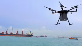 Singapore triển khai dịch vụ giao hàng ngoài khơi bằng drone