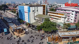 Hà Nội: Tăng tốc thi công cầu vượt chữ C sau 6 tháng chậm tiến độ