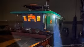 Cận cảnh truy bắt tàu 'cát tặc' trên sông Hồng