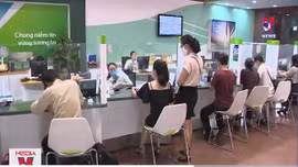 Các ngân hàng lớn đưa lãi suất huy động cao nhất về mức 6,3% 