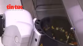 Bếp robot chế biến những bữa ăn nóng hổi 24/7 