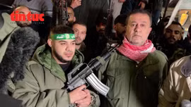 Nhiều người Bờ Tây cầm súng xuống đường biểu tình sau khi phó thủ lĩnh Hamas bị ‘ám sát’