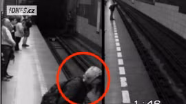 Hy hữu bị tàu cán qua mà không xây xước 