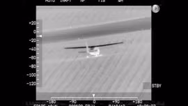 Phi công ngất, hành khách 77 tuổi tự hạ cánh máy bay