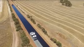 Qui trình làm đường siêu gọn 'hút' người xem kỷ lục